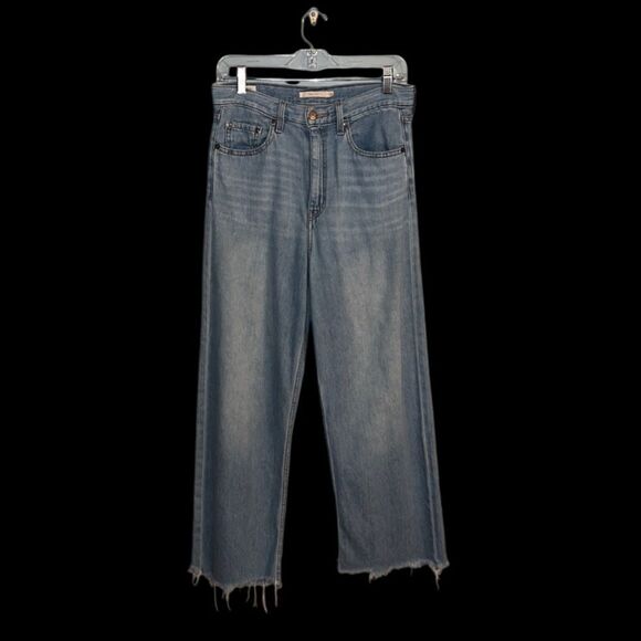 Levi's Denim - Levi’s premium High Loose Women’s 28 frayed hem jeans